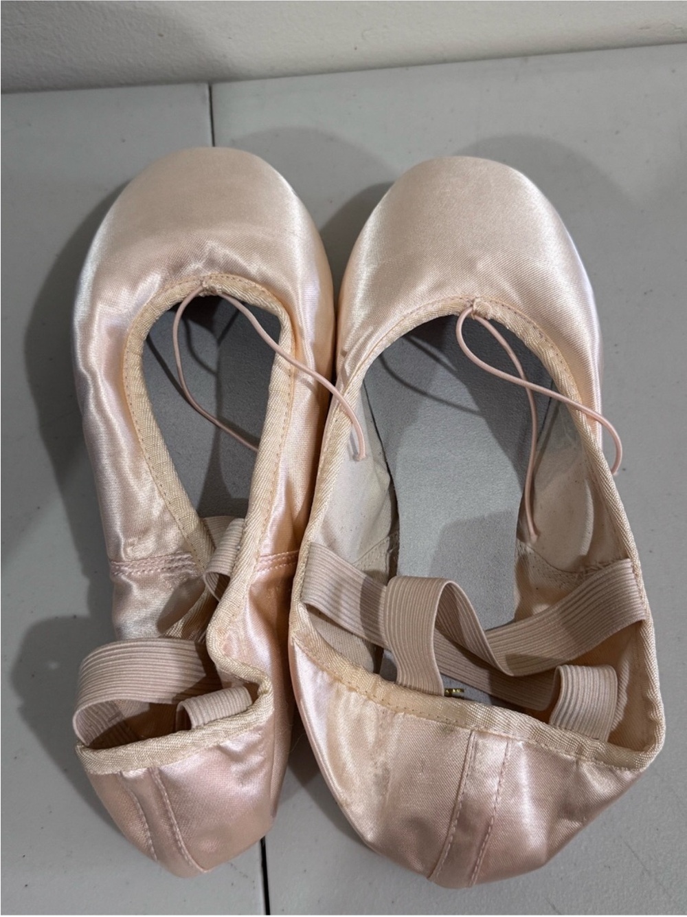 Bloch Girls Ballet Slippers in Pale Pink Satin